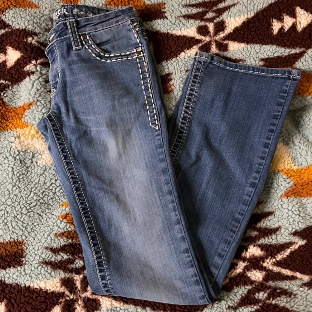 Rock 47 wrangler size: 27 length: 34